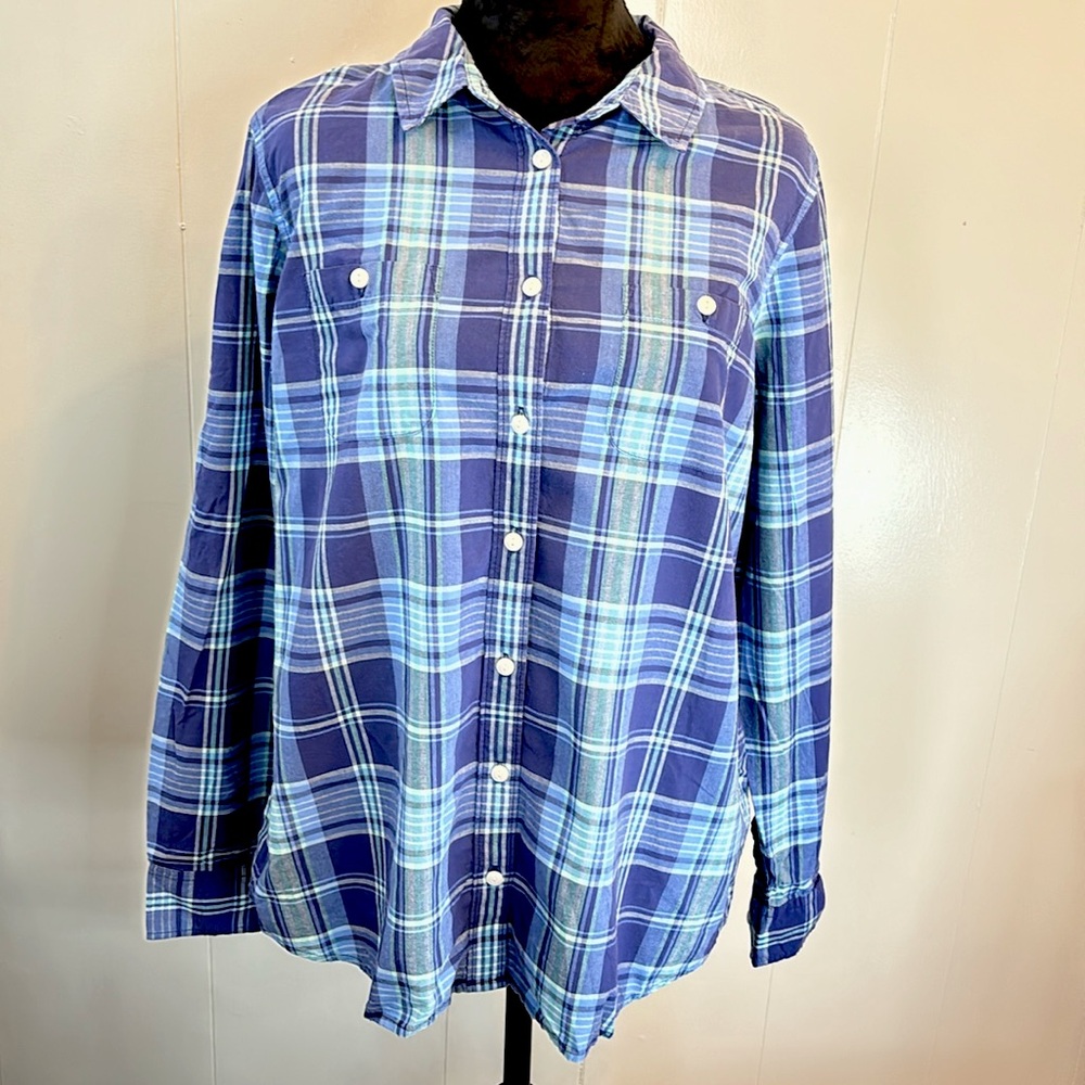L.L. Bean Women's Long Sleeve Button Up - Large